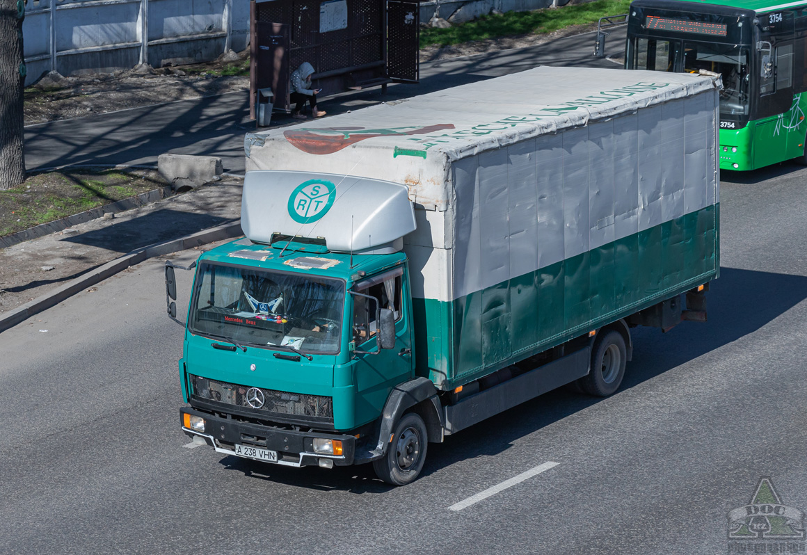 Алматы, № A 238 VHN — Mercedes-Benz LK 814