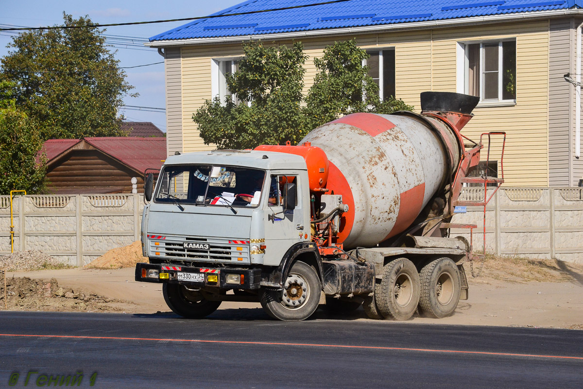 Волгоградская область, № М 330 НХ 34 — КамАЗ-55111-02 [55111C]