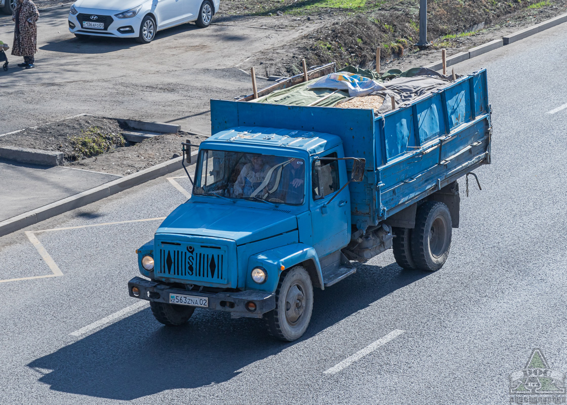 Алматы, № 563 ZNA 02 — ГАЗ-33072