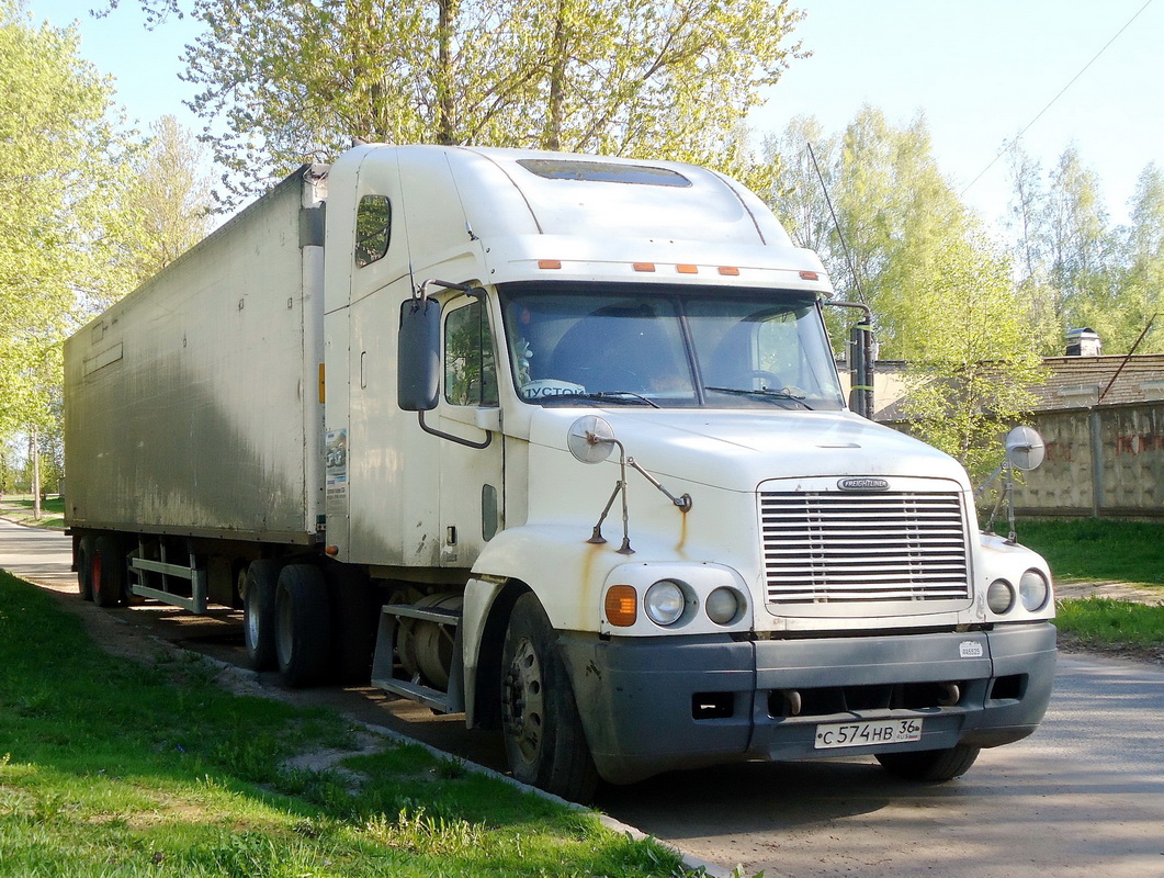 Воронежская область, № С 574 НВ 36 — Freightliner Century Class