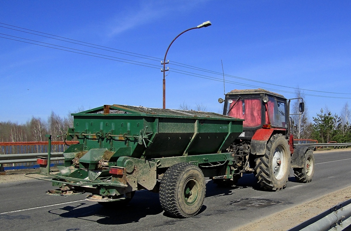 Могилёвская область, № ТК-6 0971 — МТЗ (общая модель); Могилёвская область, № 999536 —  Модель неизвестна