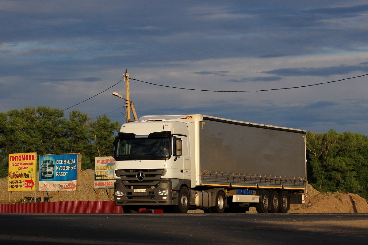 Саратовская область, № А 789 ОХ 164 — Mercedes-Benz Actros ('2009) 1844