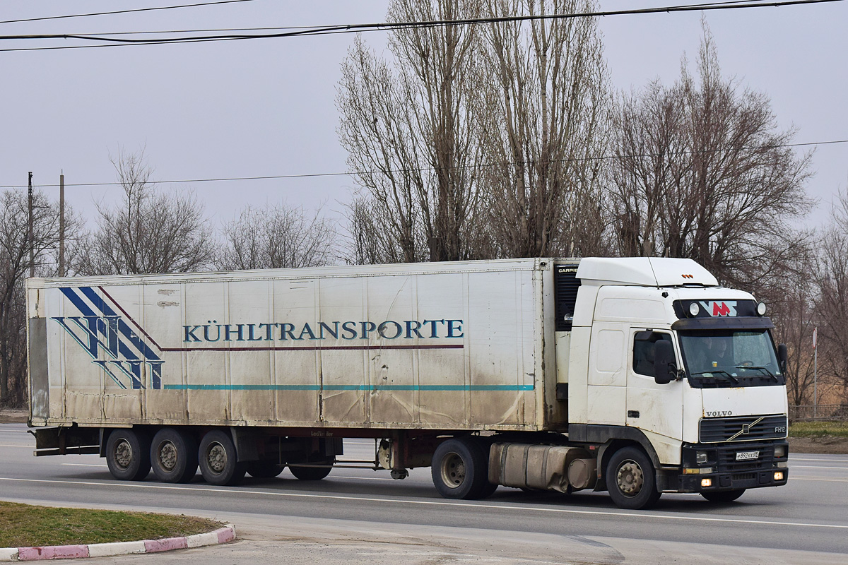 Дагестан, № Р 892 КХ 05 — Volvo ('1993) FH12.380