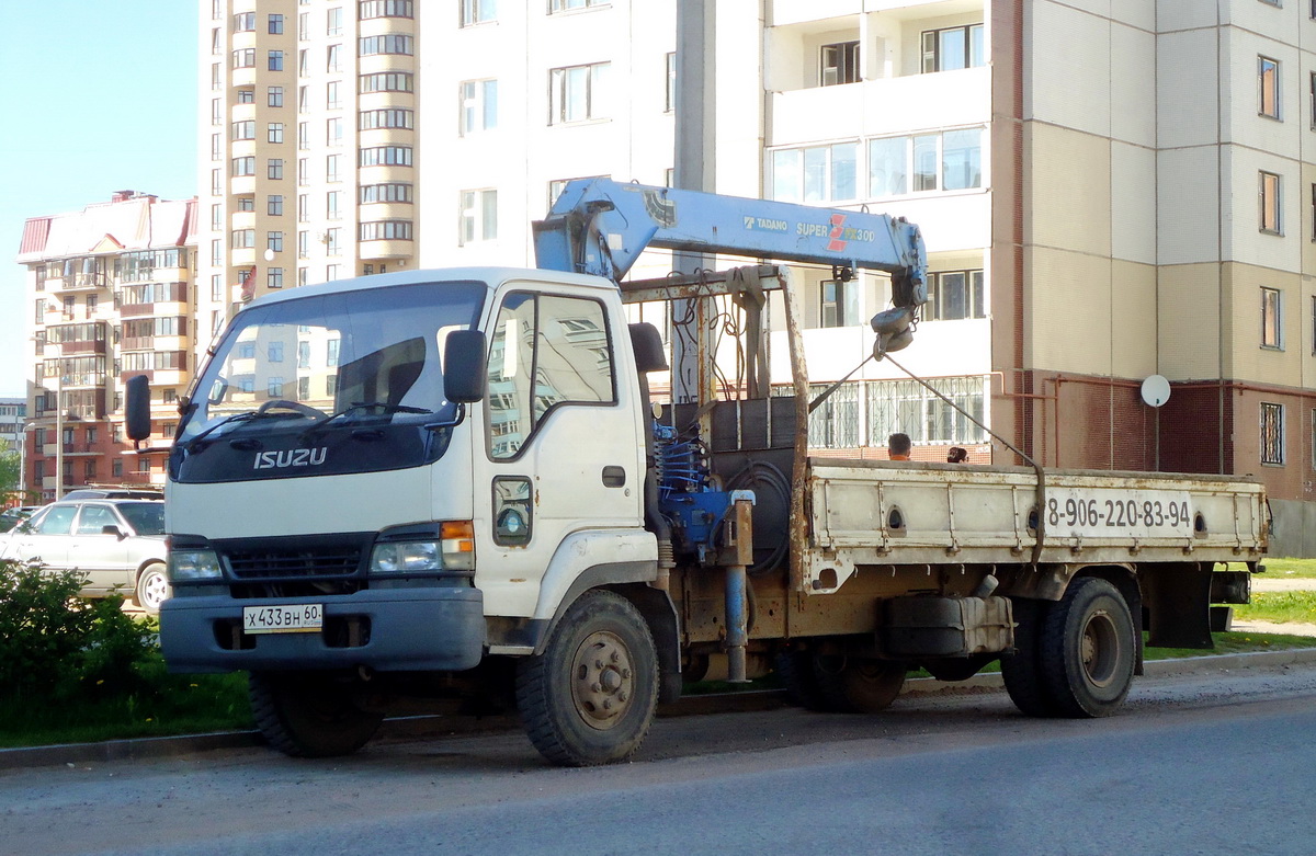 Псковская область, № Х 433 ВН 60 — Isuzu Forward (общая модель)