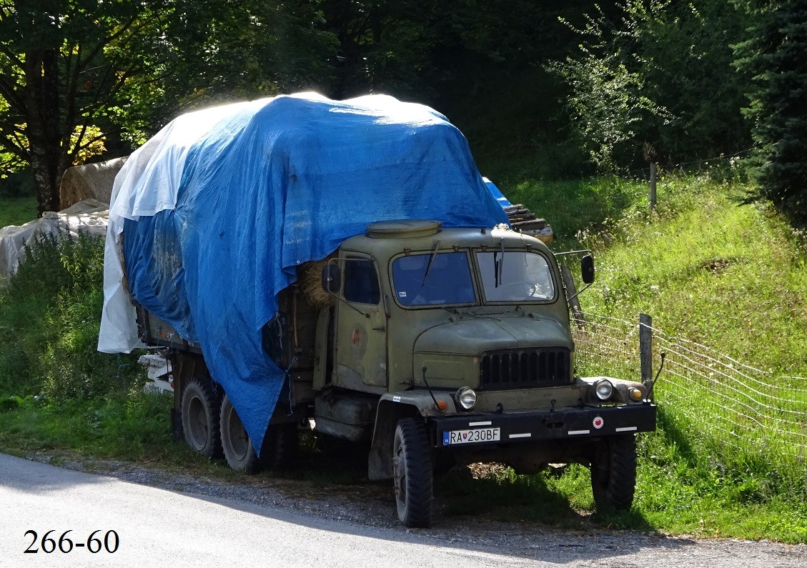 Словакия, № RA-230BF — Praga V3S