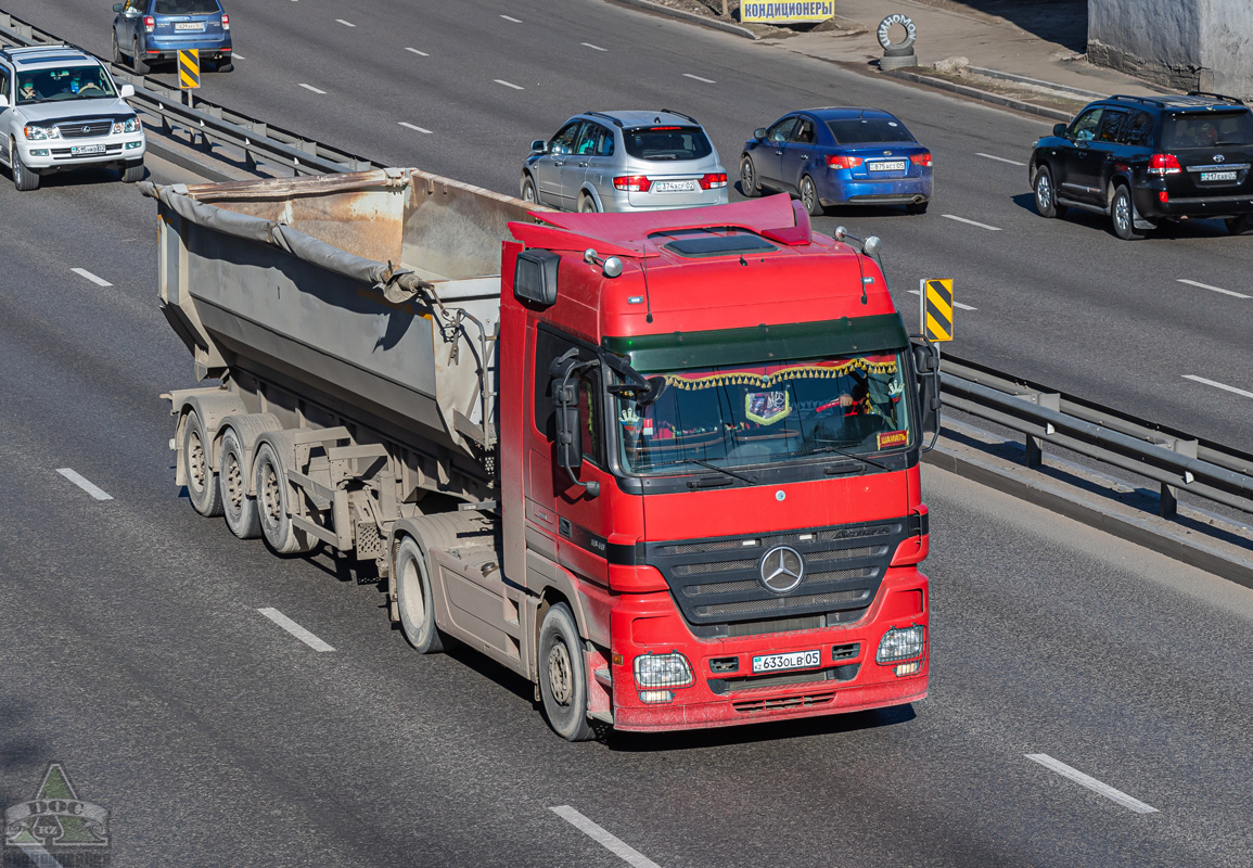 Алматинская область, № 633 OLB 05 — Mercedes-Benz Actros ('2003) 1846