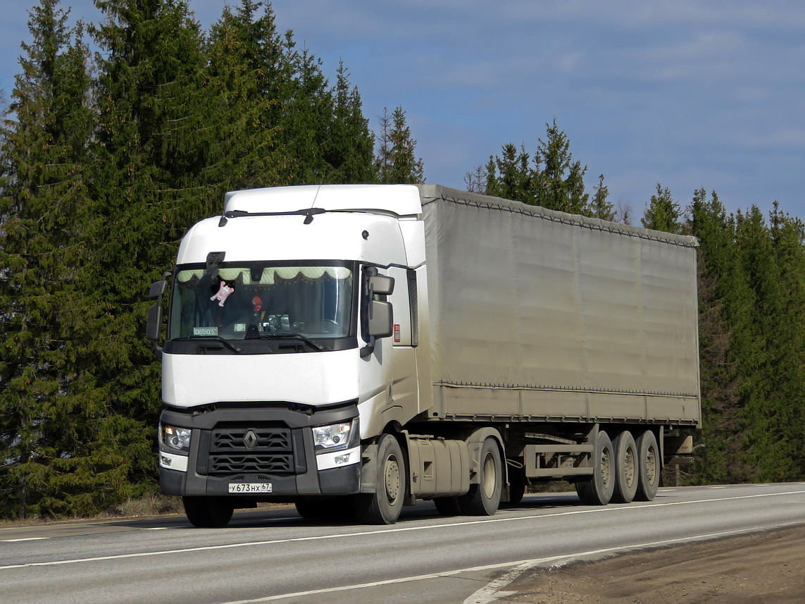 Смоленская область, № У 673 ХН 67 — Renault T-Series ('2013)