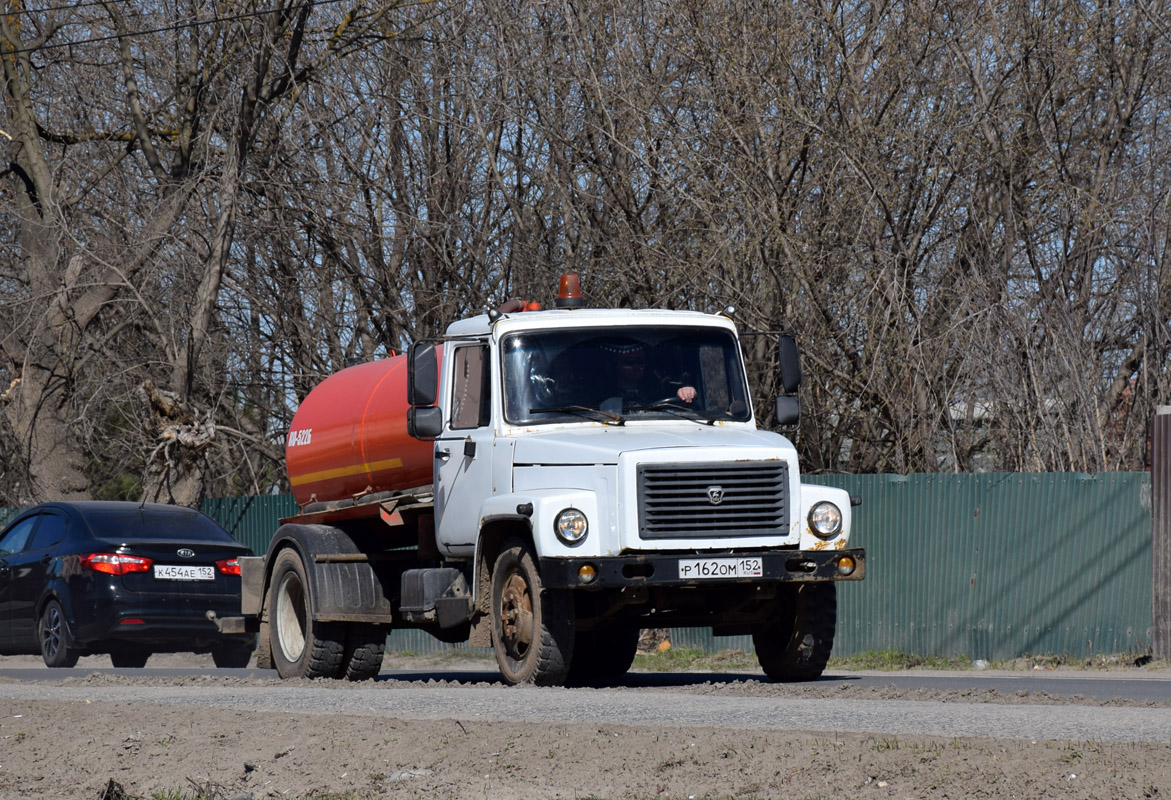 Нижегородская область, № Р 162 ОМ 152 — ГАЗ-3309