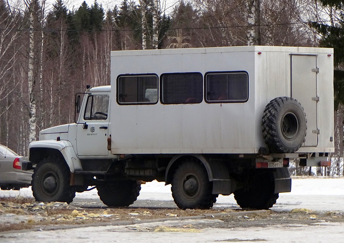 Москва, № Е 035 УТ 77 — ГАЗ-33081 «Садко»