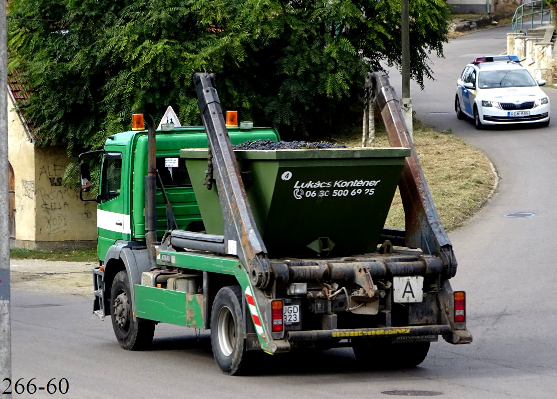 Венгрия, № JGD-323 — Mercedes-Benz Atego 1828; Венгрия — Сбор винограда в Венгрии