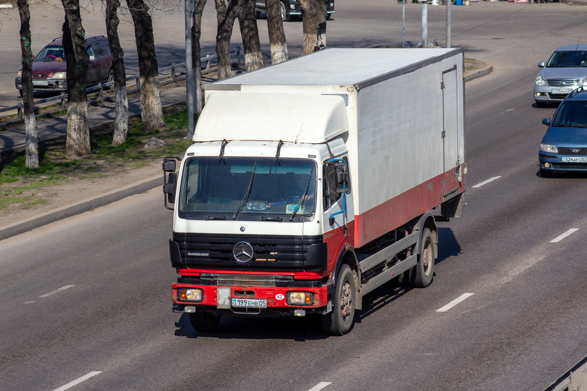 Алматинская область, № 199 EHB 05 — Mercedes-Benz SK (общ. мод.)