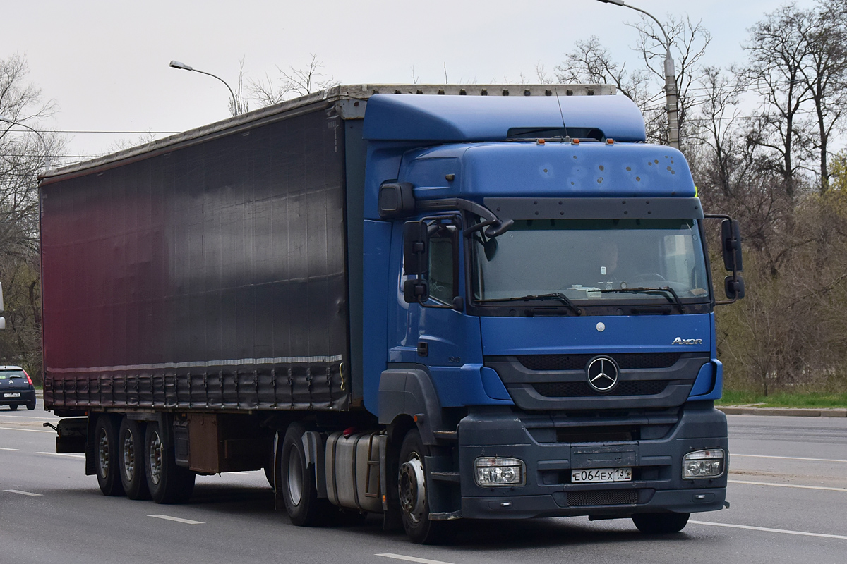 Волгоградская область, № Е 064 ЕХ 134 — Mercedes-Benz Axor 1840