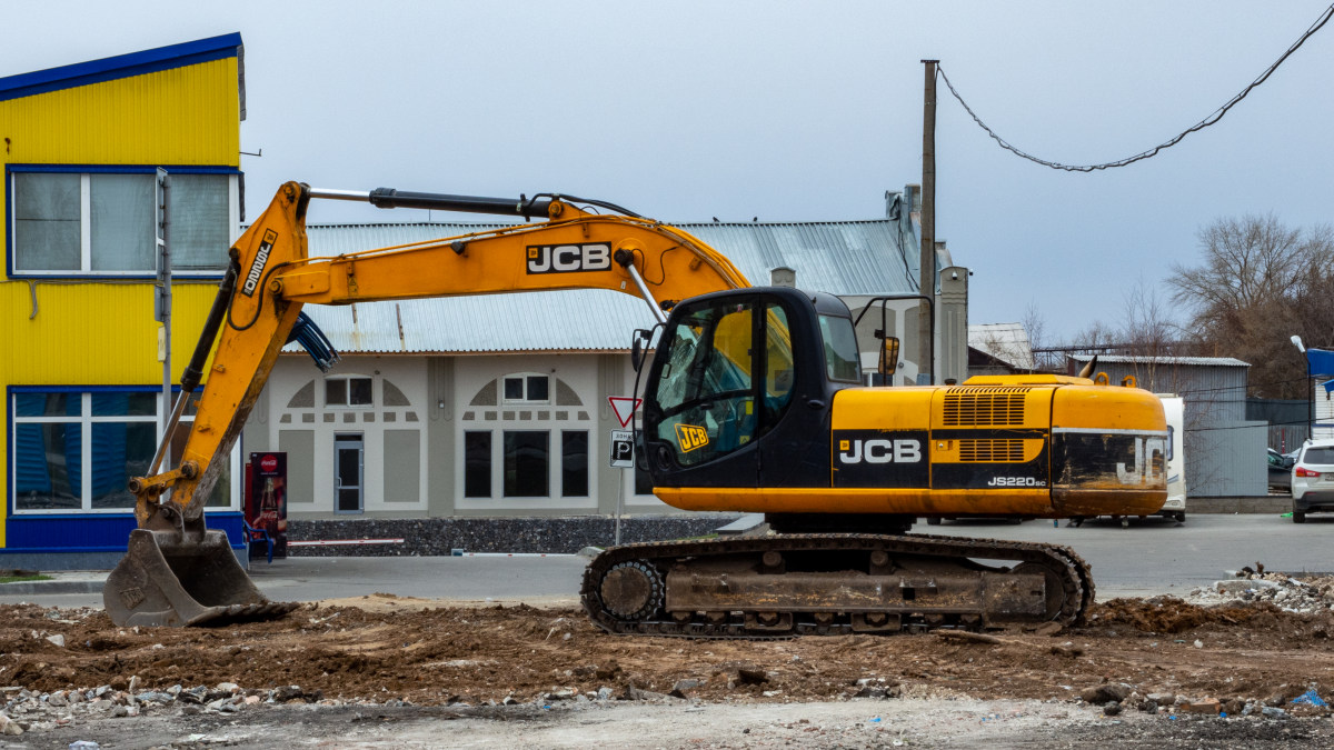 Самарская область, № 7370 АК 63 — JCB JS220