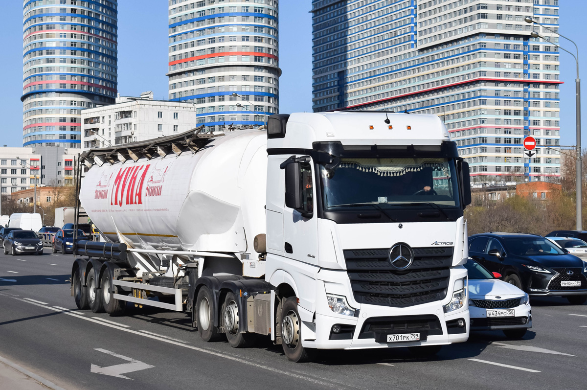 Москва, № Х 701 РК 799 — Mercedes-Benz Actros '18 2545 [Z9M]