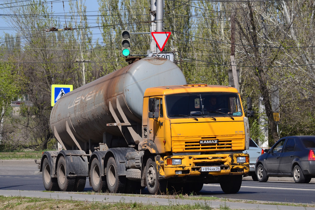 Волгоградская область, № Р 894 НК 34 — КамАЗ-65116 [651160]