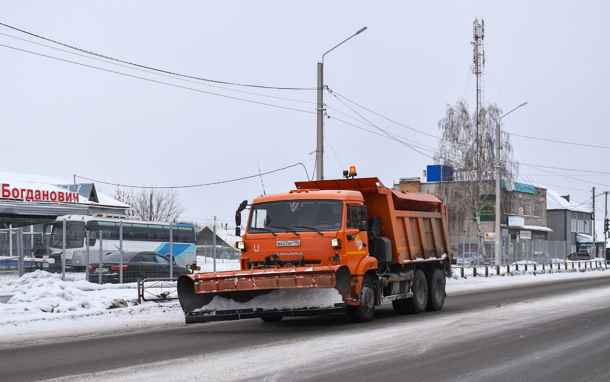 Свердловская область, № В 622 ВР 196 — КамАЗ-65115-L4