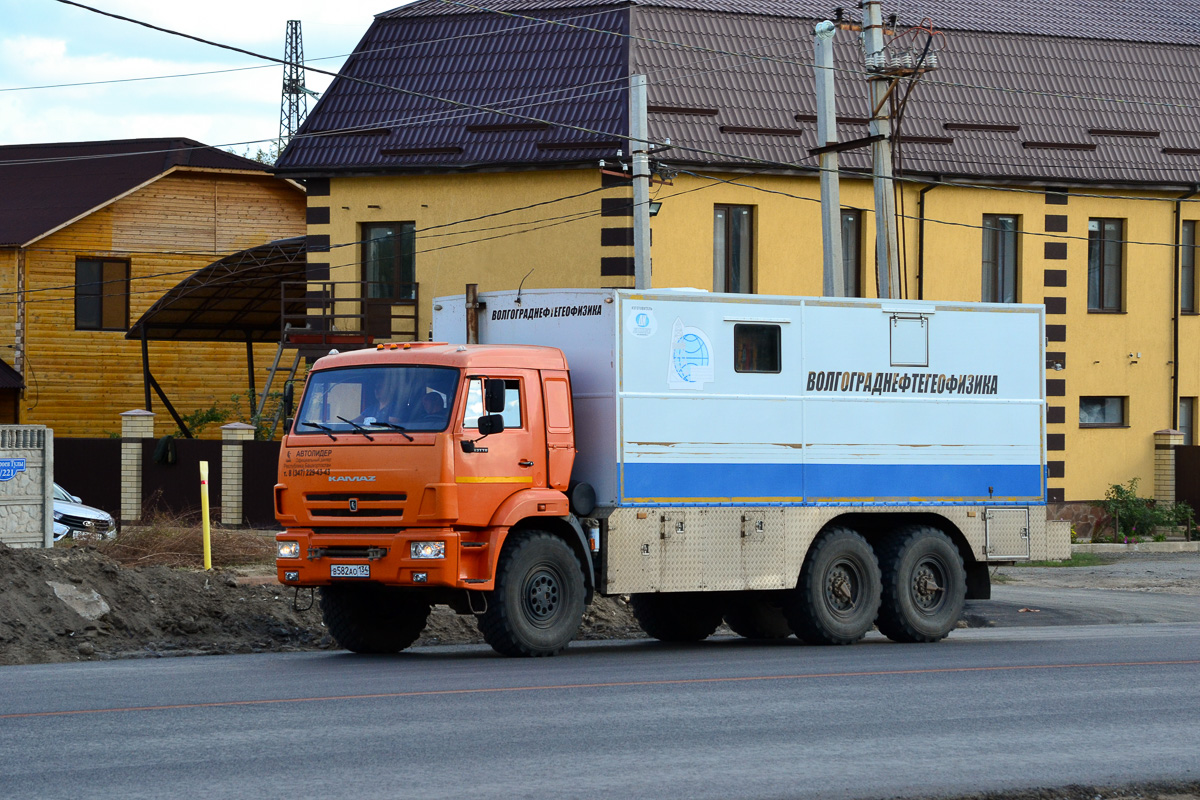 Волгоградская область, № В 582 АО 134 — КамАЗ-43118-46