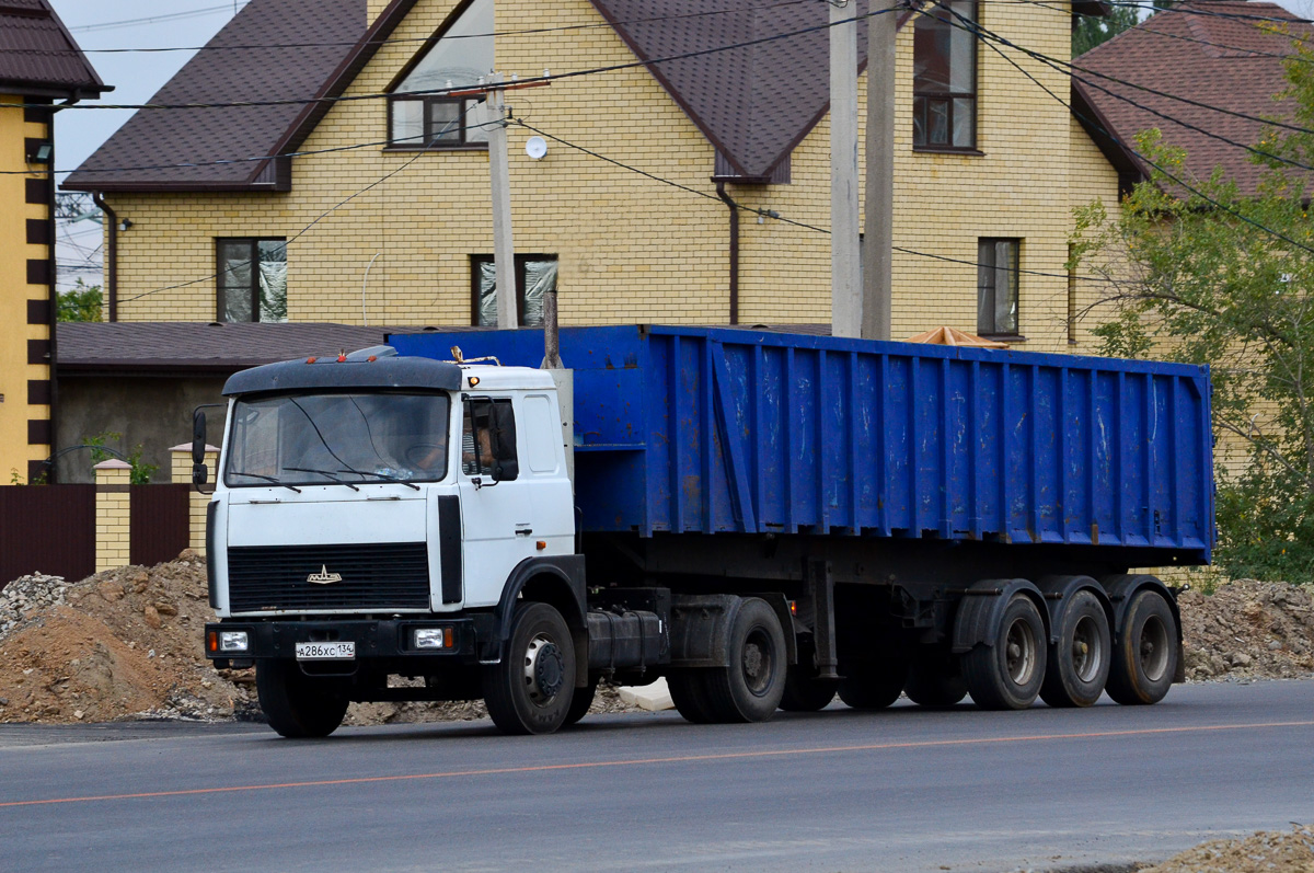 Волгоградская область, № А 286 ХС 134 — МАЗ-543203