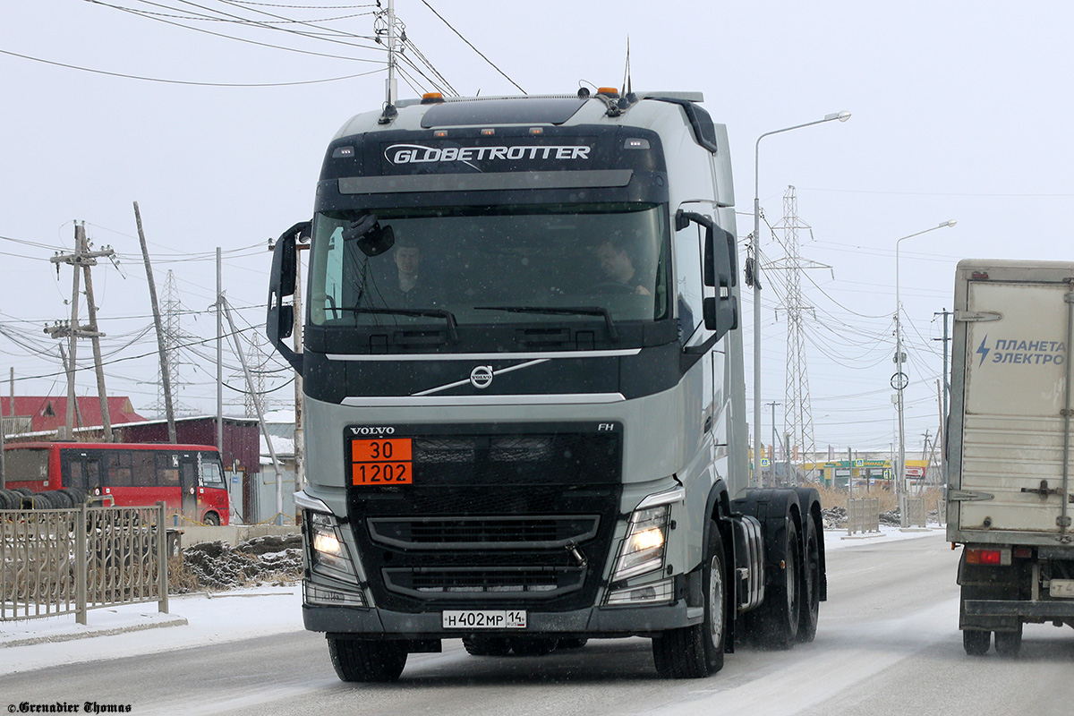 Саха (Якутия), № Н 402 МР 14 — Volvo ('2012) FH.500 [X9P]