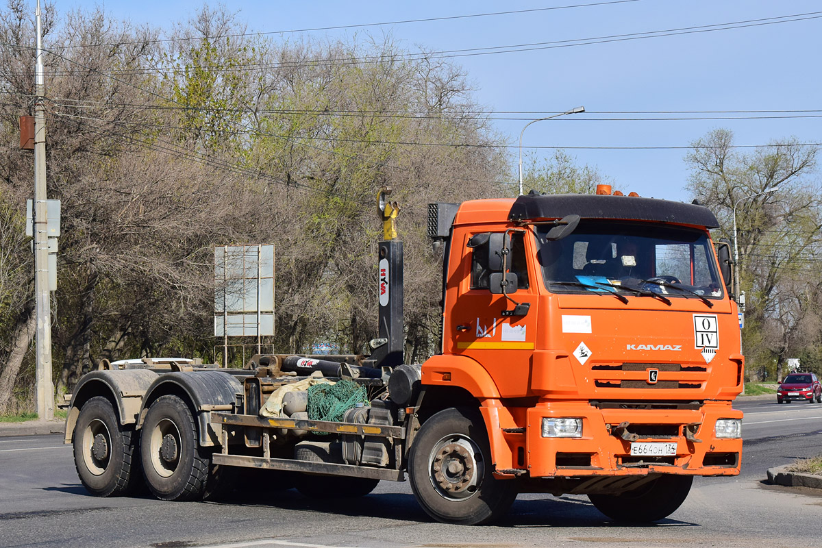 Волгоградская область, № Е 664 ОН 134 — КамАЗ-6520-53