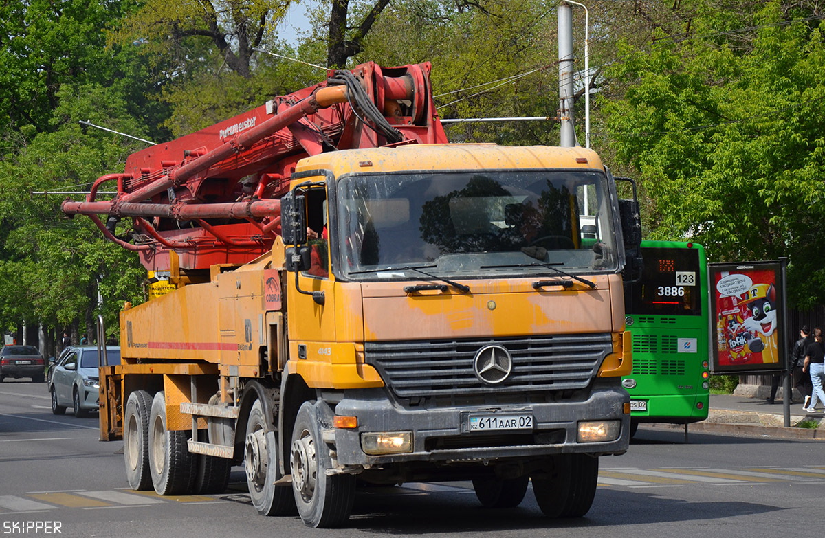 Алматы, № 611 AAR 02 — Mercedes-Benz Actros ('1997) 4143