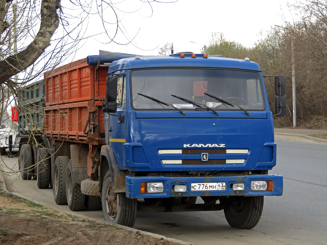 Кировская область, № С 776 МН 43 — КамАЗ-53212