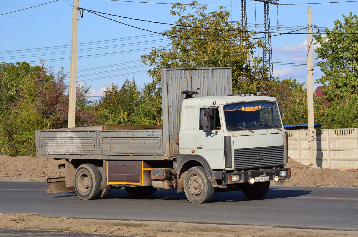 Волгоградская область, № Е 487 ВК 134 — МАЗ-53362