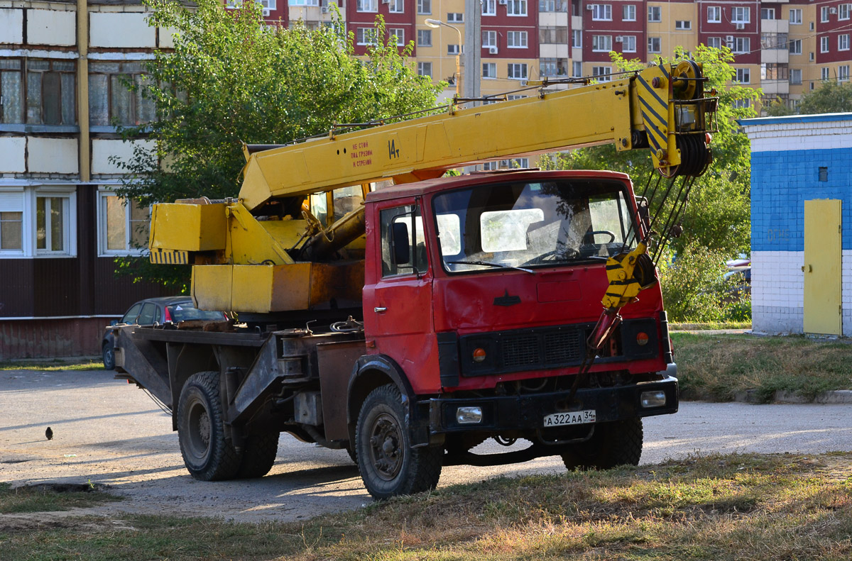 Волгоградская область, № А 322 АА 34 — МАЗ-5337 [533700]