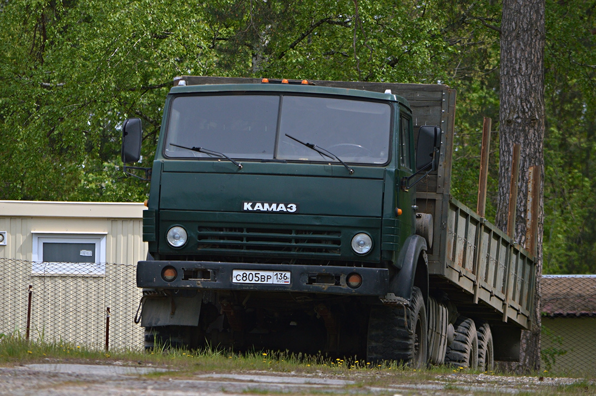 Воронежская область, № С 805 ВР 136 — КамАЗ (общая модель)