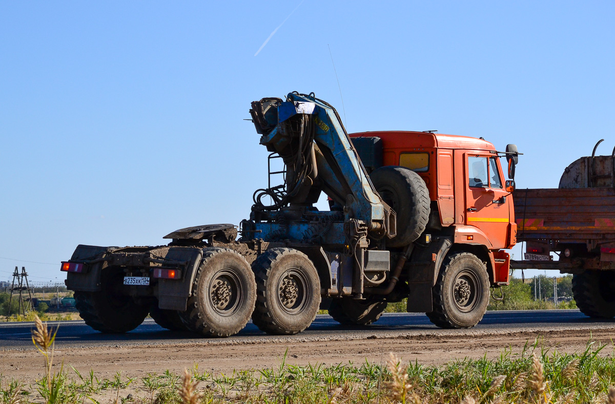 Волгоградская область, № В 235 ХК 134 — КамАЗ-53504-46