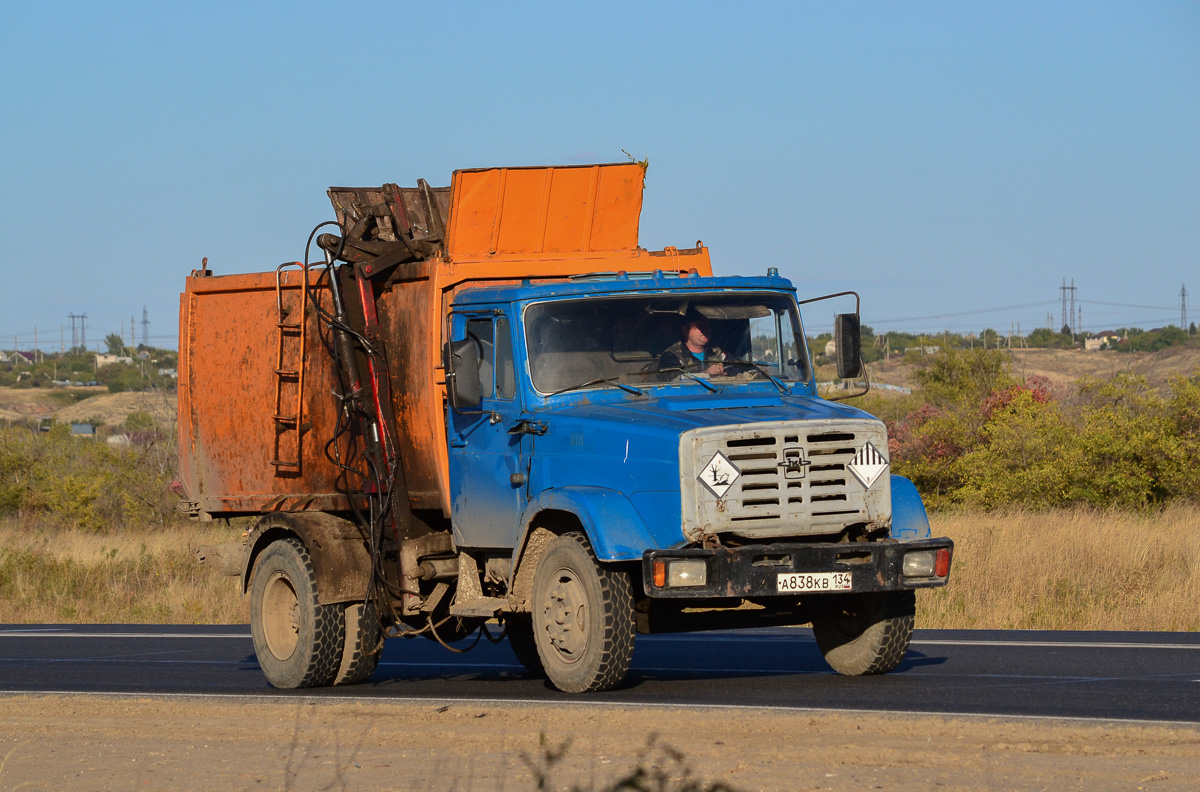 Волгоградская область, № А 838 КВ 134 — ЗИЛ-432932