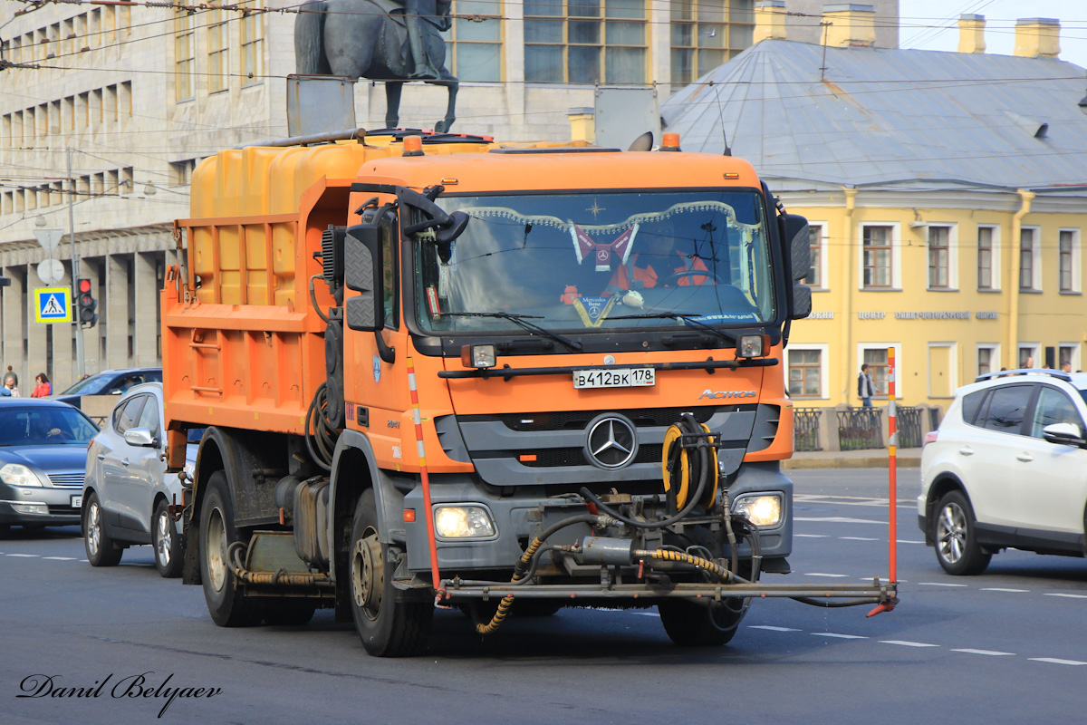 Санкт-Петербург, № 923 — Mercedes-Benz Actros ('2009) 2041