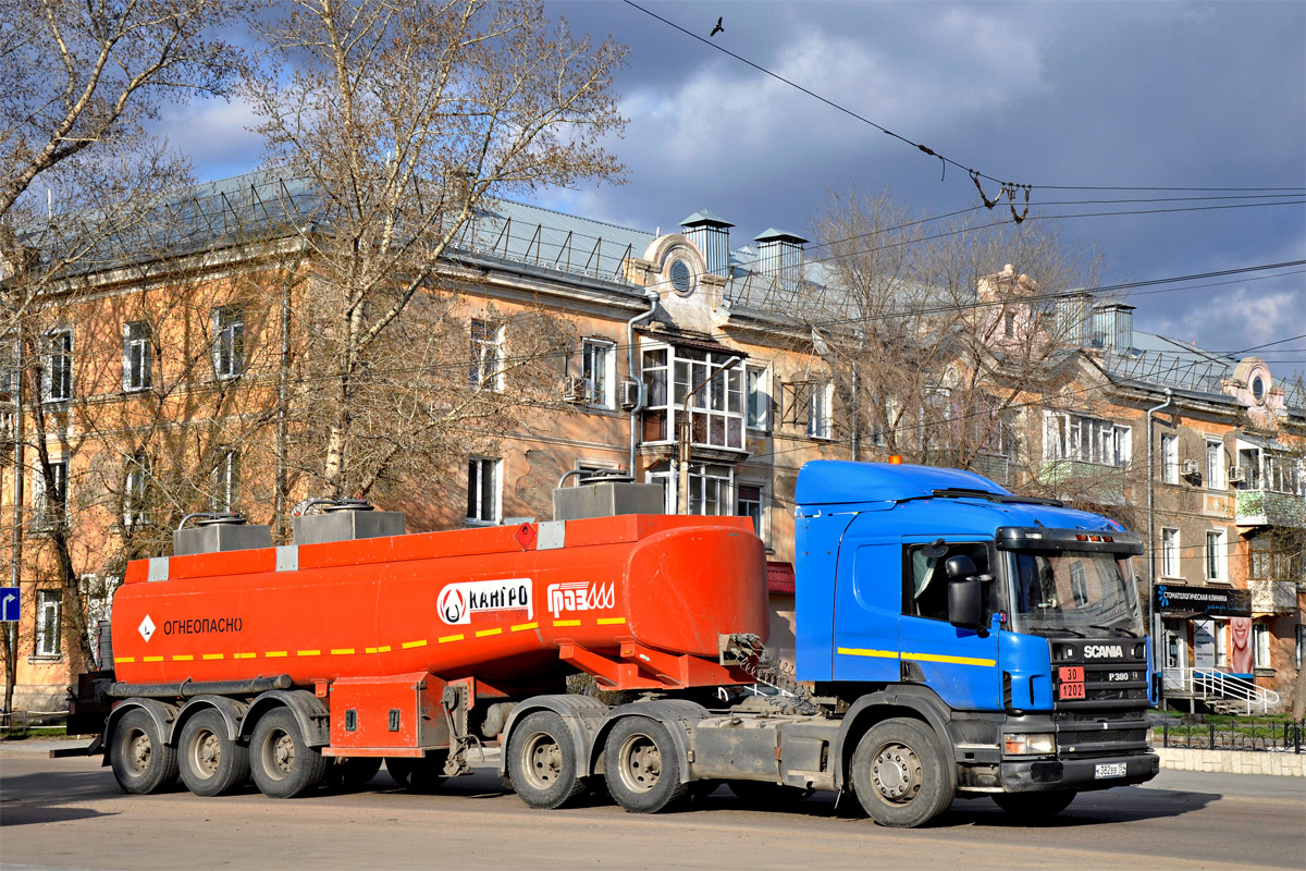 Новосибирская область, № К 382 ВВ 154 — Scania ('1996) P380