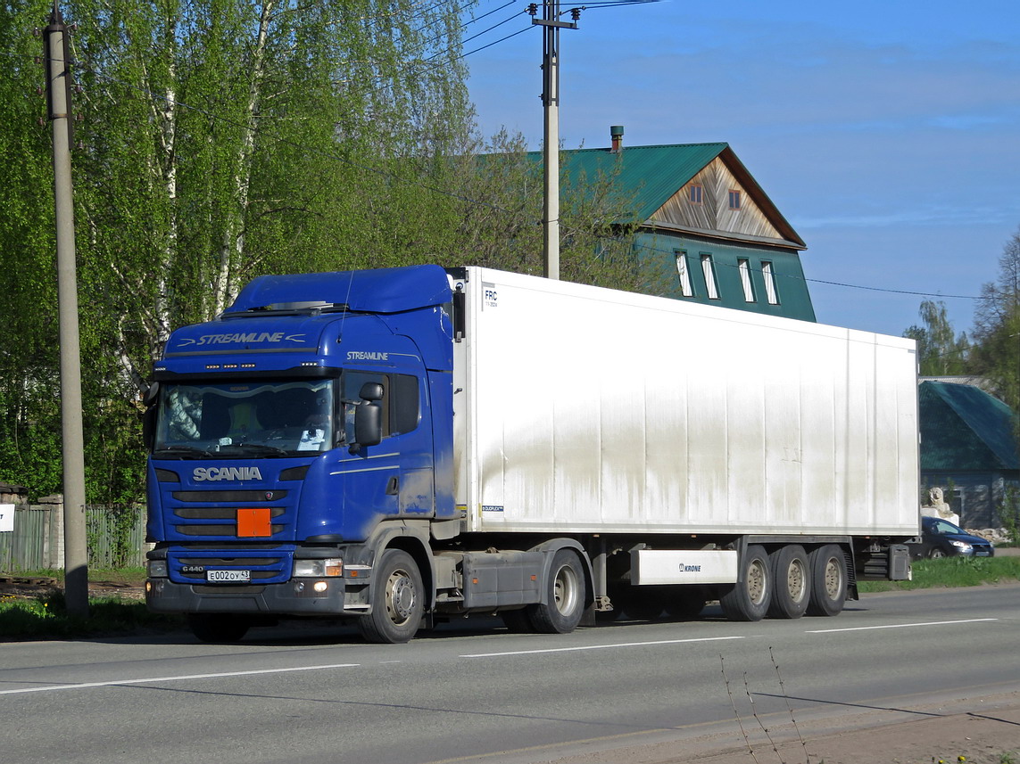 Кировская область, № Е 002 ОУ 43 — Scania ('2013) G440