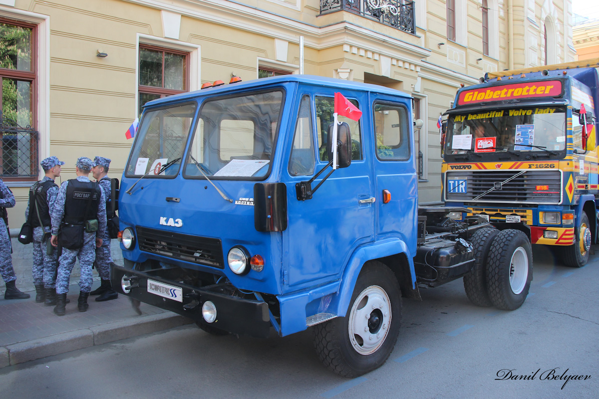 Санкт-Петербург, № (78) Б/Н 0004 — КАЗ-608В; Санкт-Петербург — Международный транспортный фестиваль "SPbTransportFest" (2019-... гг)