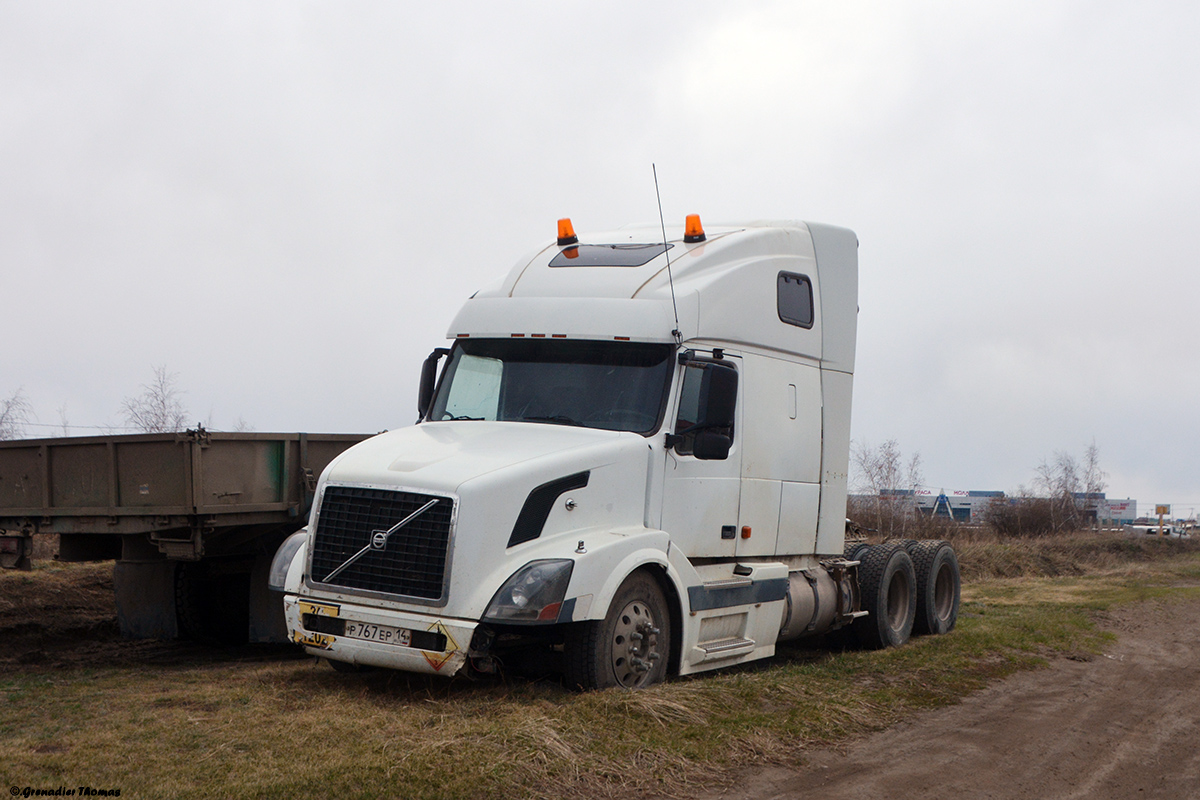 Саха (Якутия), № Р 767 ЕР 14 — Volvo VNL670