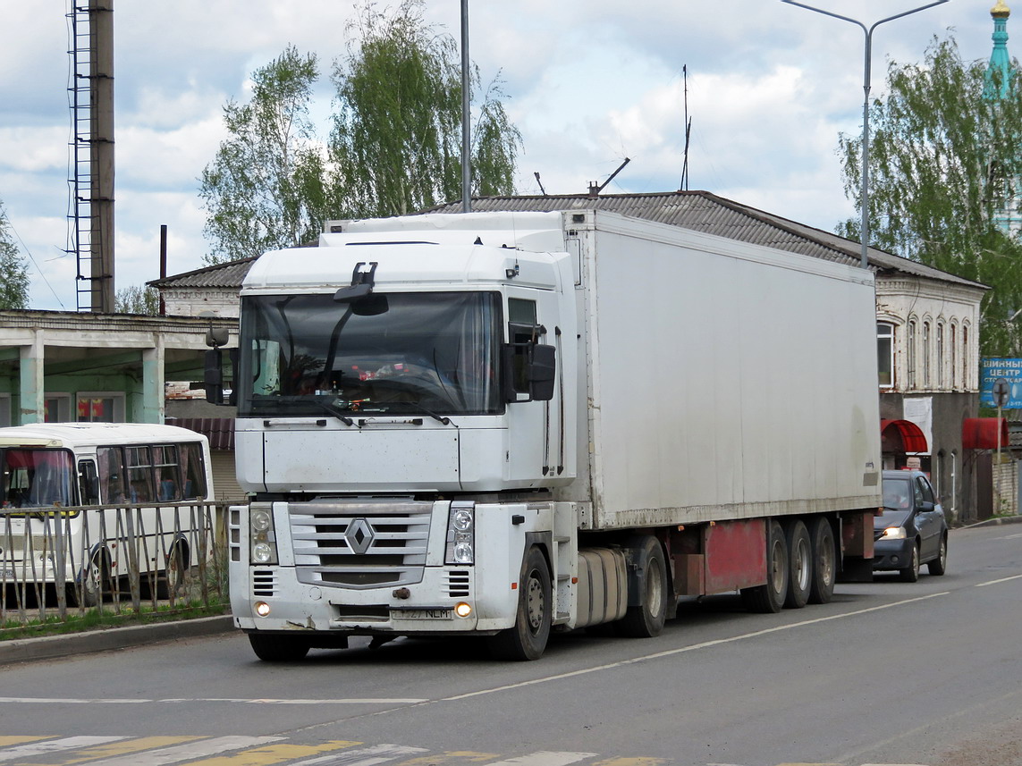 Западно-Казахстанская область, № L 527 NLM — Renault Magnum ('2005)