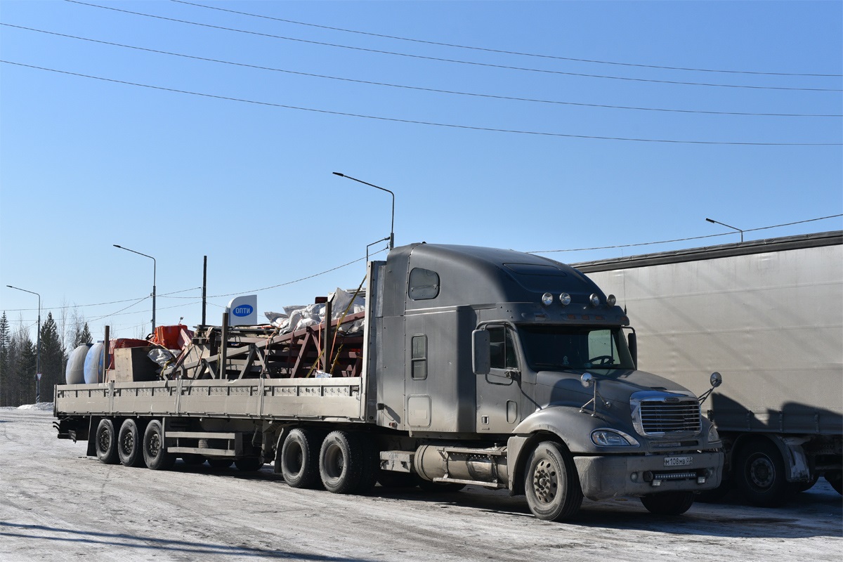 Бурятия, № М 108 МВ 03 — Freightliner Columbia