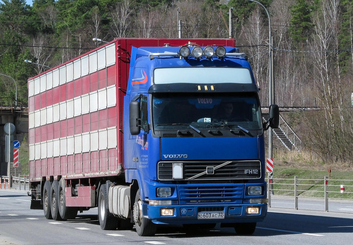 Брянская область, № О 603 АС 32 — Volvo ('1993) FH12.460