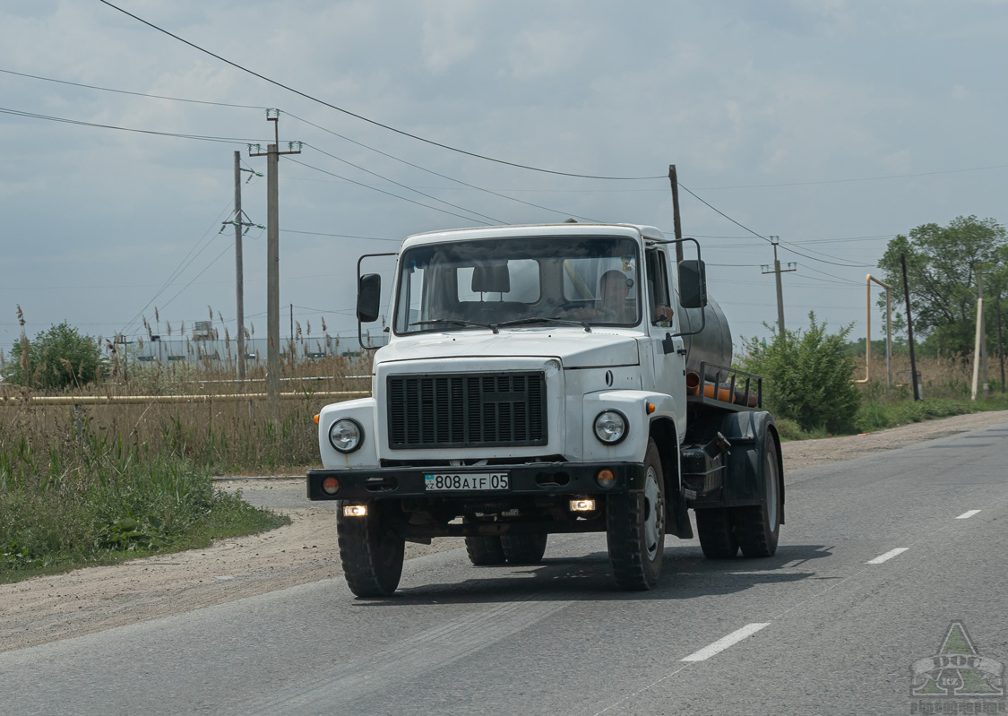 Алматинская область, № 808 AIF 05 — ГАЗ-3309