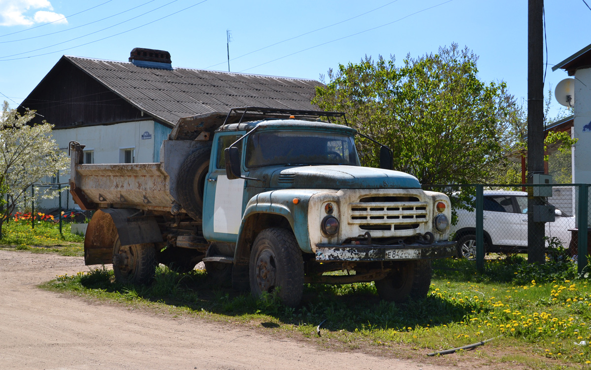 Калужская область, № Е 842 СМ 40 — ЗИЛ-495710