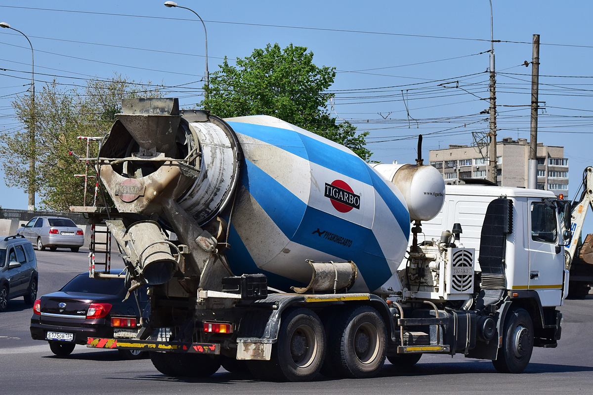 Волгоградская область, № М 072 АР 134 — МАЗ-631226