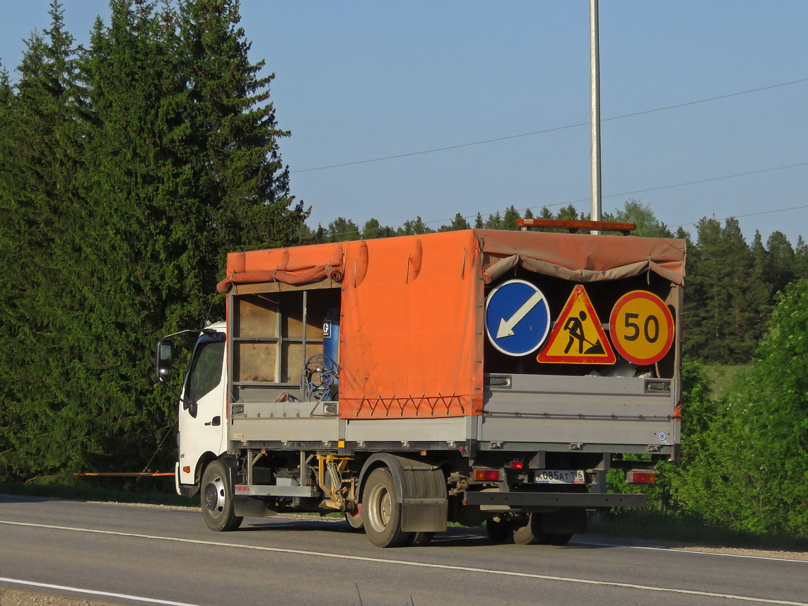 Свердловская область, № К 085 АТ 196 — Hino (общая модель)