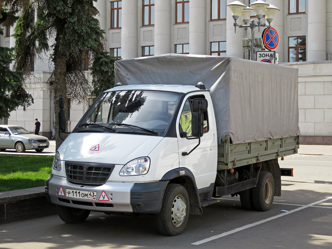 Кировская область, № Р 111 ОМ 43 — ГАЗ-33106 "Валдай"