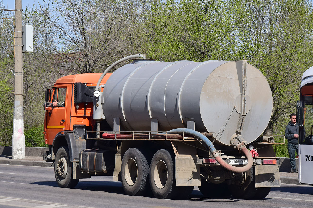 Волгоградская область, № М 668 НО 134 — КамАЗ-65115-62