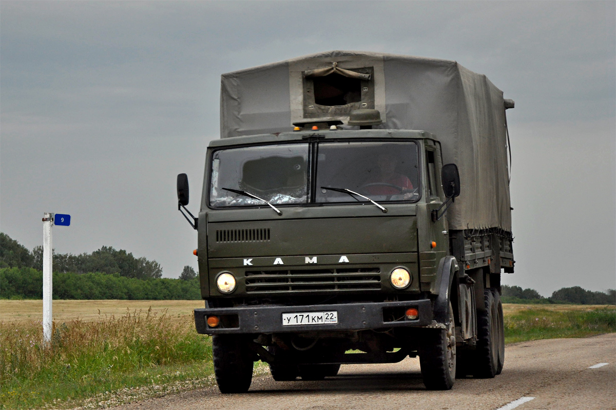 Алтайский край, № У 171 КМ 22 — КамАЗ-53212