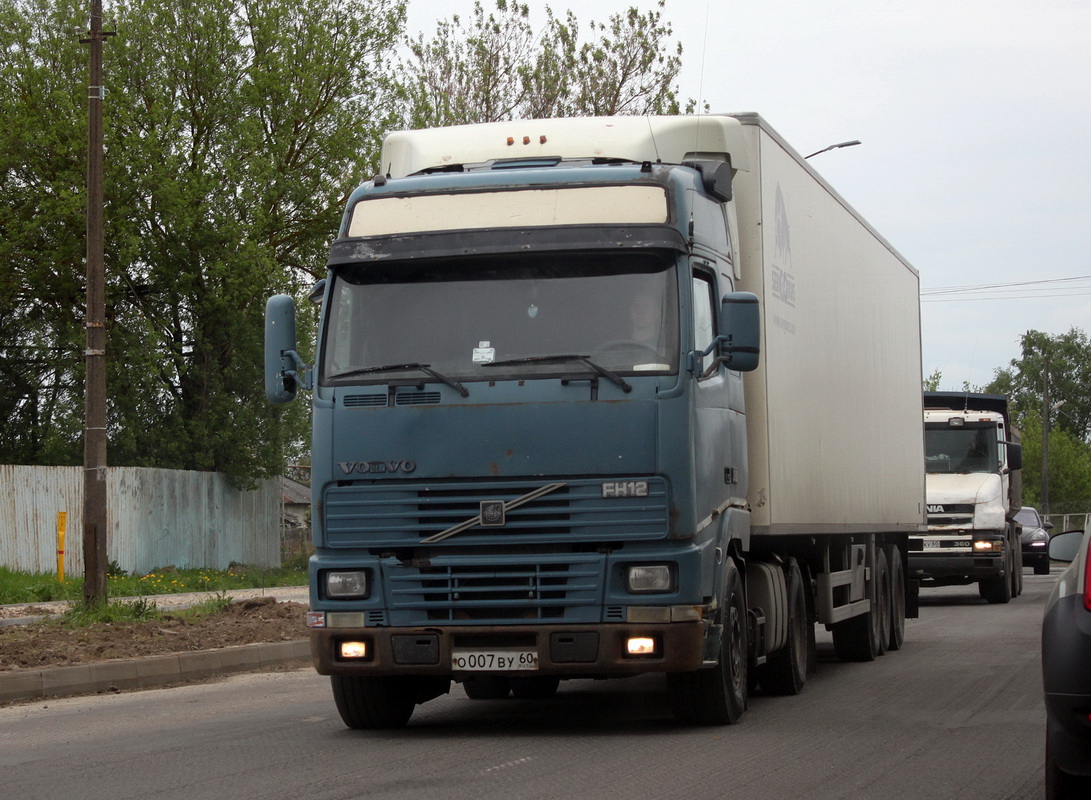 Псковская область, № О 007 ВУ 60 — Volvo ('1993) FH12.380