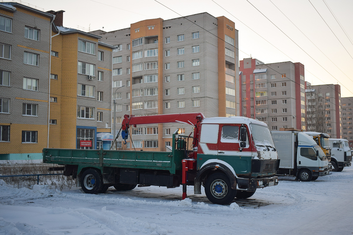 Алтайский край, № О 922 ТВ 22 — Mercedes-Benz NG (общ. мод.)