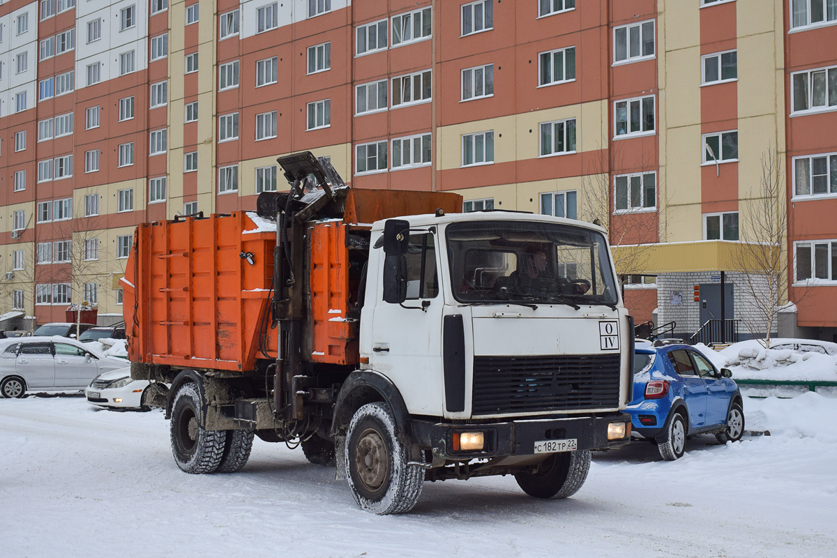 Алтайский край, № С 182 ТР 22 — МАЗ-5337A2