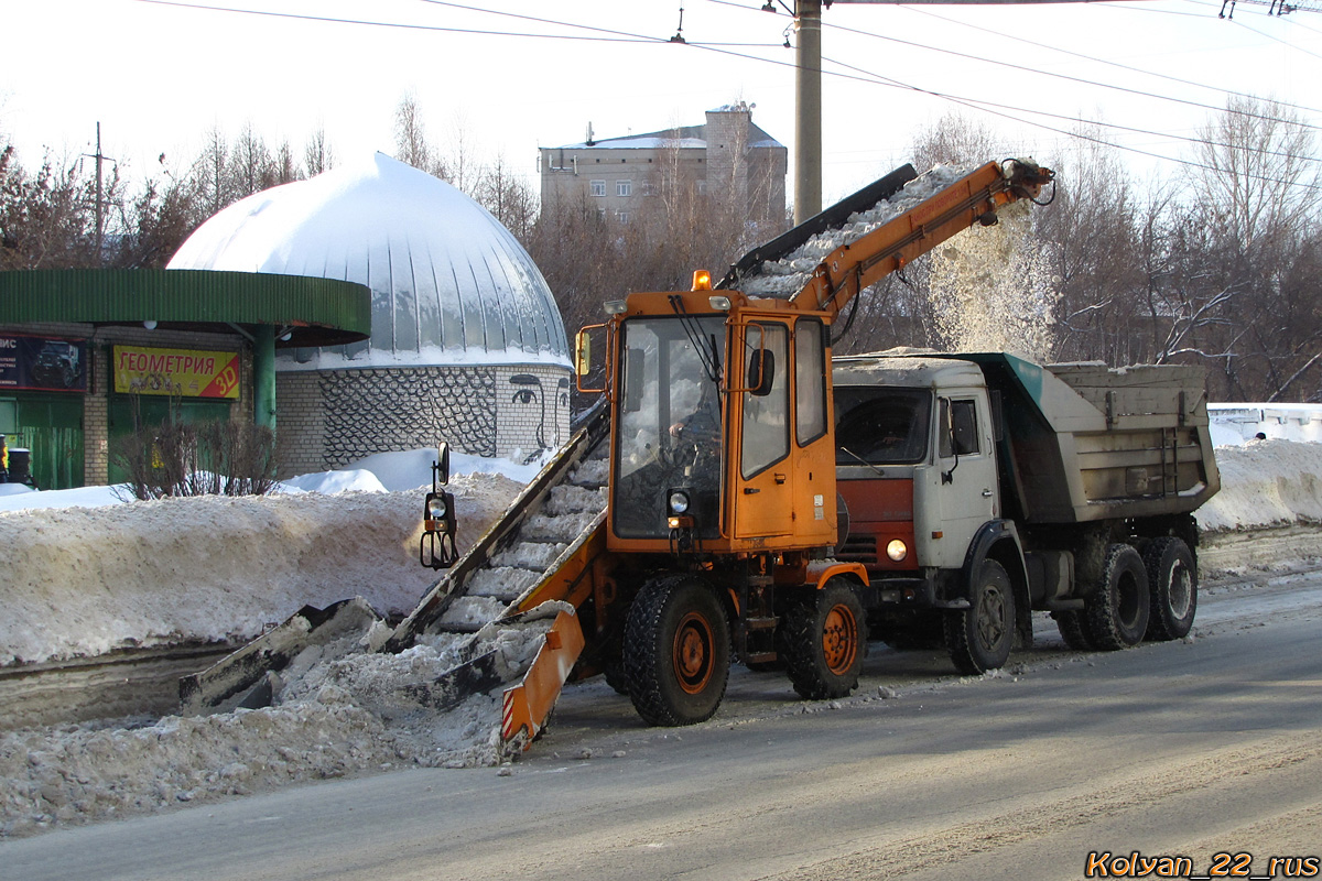 Алтайский край, № 9242 МС 22 — Амкодор-37; Алтайский край — Автомобили с нечитаемыми (неизвестными) номерами